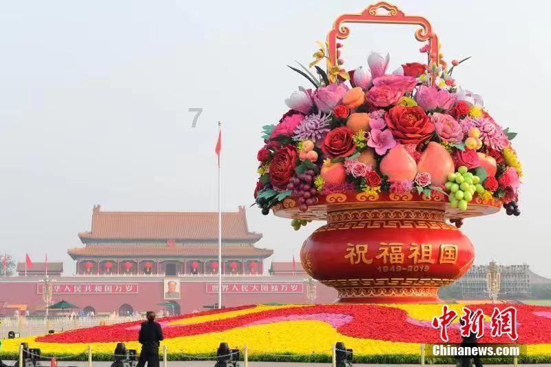 我老婆每天都要加班到晚上10点，这个应该怎么办游戏画面